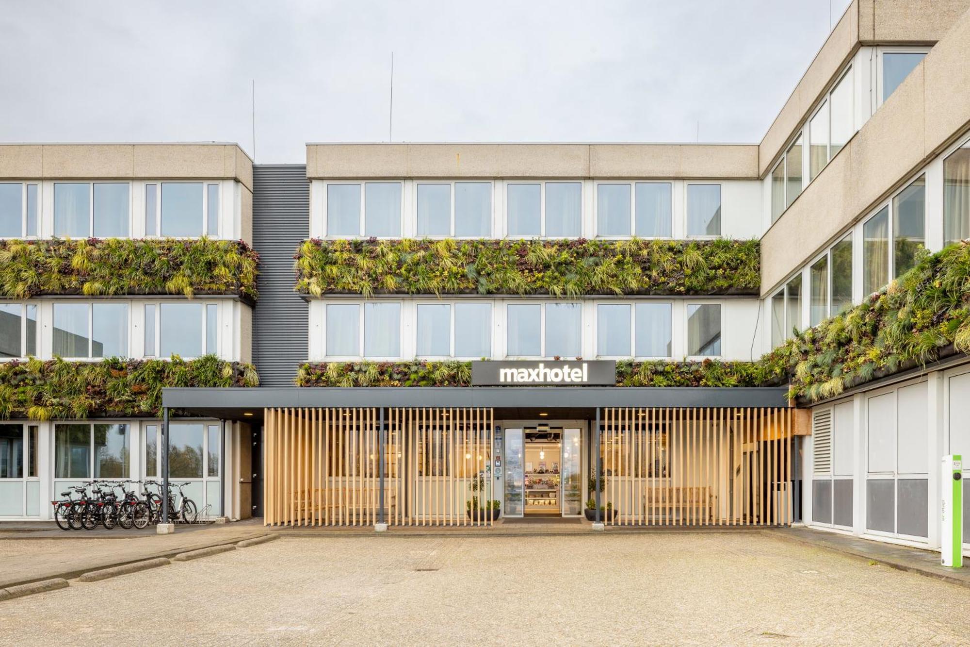 Maxhotel Amsterdam Airport Schiphol - Recently Renovated Хоофддорп Экстерьер фото